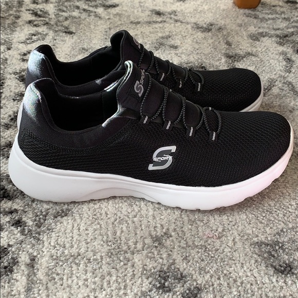 skechers sport memory foam shoes
